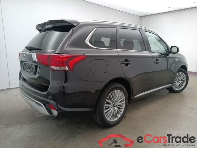 Mitsubishi Outlander 2.4 PHEV 4WD Business Edition SDA AT 5d #2