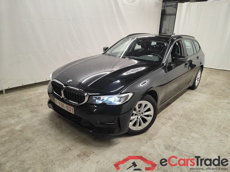 BMW 3 Reeks Touring 318dA (100 kW) 5d