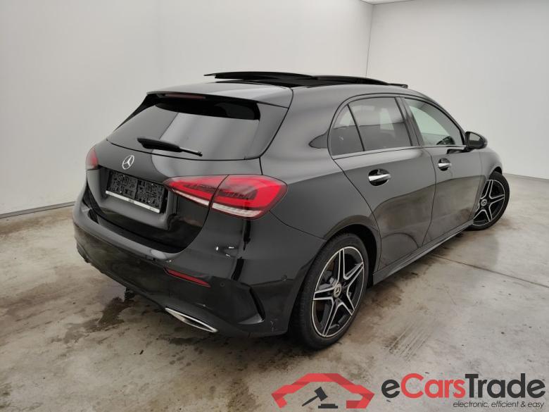 Mercedes-Benz A-Klasse A 180 d DCT Launch Edition 5d #2