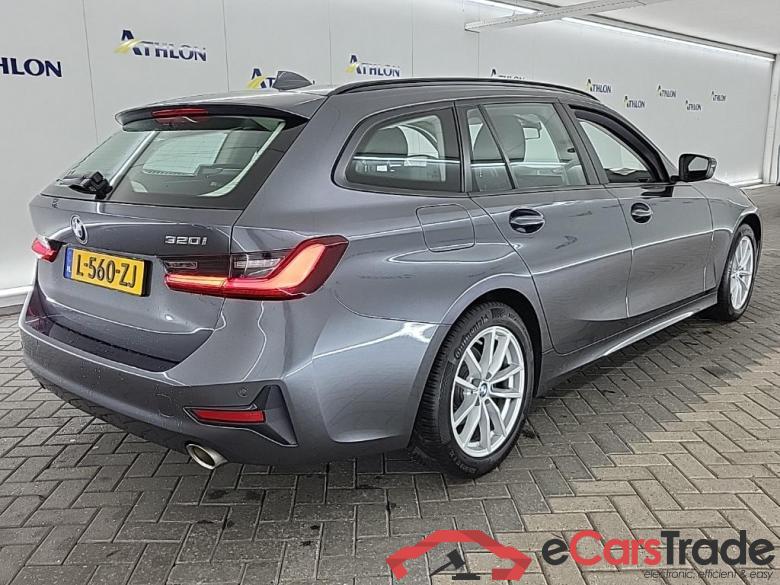 BMW 3-serie Touring 320iA Business Edition 5D 135kW #3