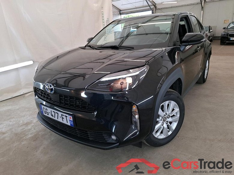 TOYOTA Yaris Cross Hybride / 2021 / 5P / SUV 1.5 HYBRID 116H DYNAMIC BUSINESS BEY AWD
