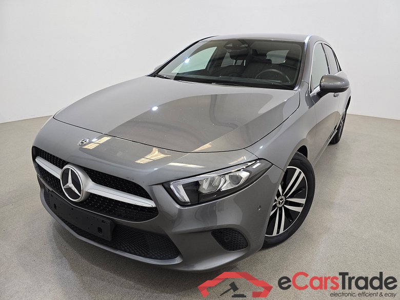 Mercedes A 180d Progressive LED-Xenon Widescreen Ambient Navi Sport-Leather KeylessGo Сamera Klima PDC ...