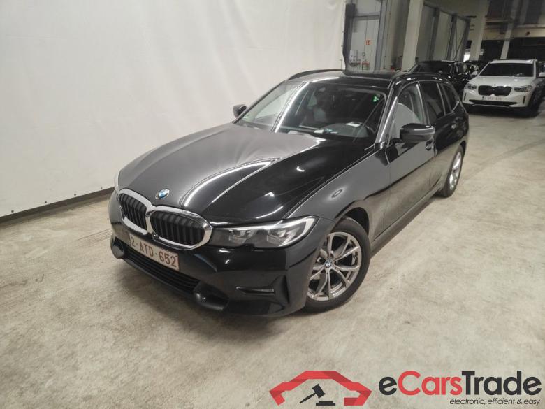 BMW 3 Reeks Touring 318dA (110 kW) 5d #1