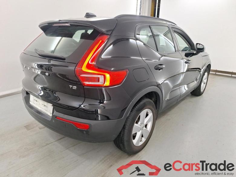 VOLVO XC40 1.5 T2 ESSENTIAL AUTO #4