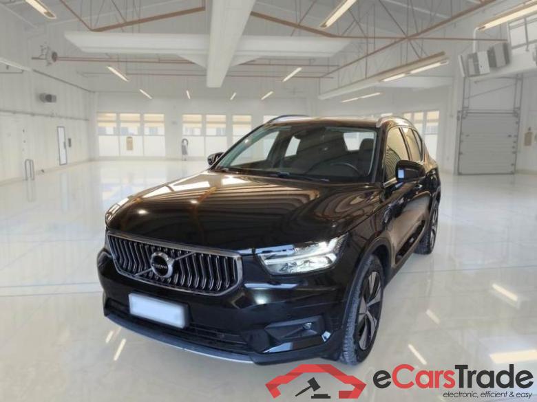 VOLVO XC40 / 2017 / 5P / SUV T5 PLUG-IN HYBRID RECH INSCRIP EXPR MY21 #1