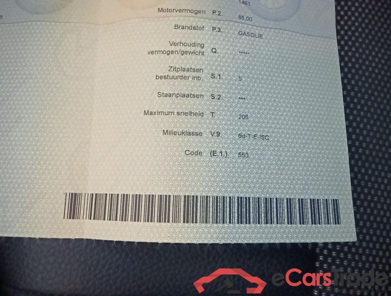 Mercedes-Benz CLA CLA 180 d DCT Business Solution 4d #4