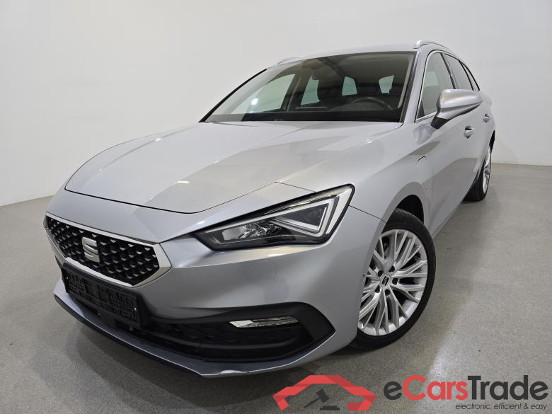 Seat Leon SportTourer 1.4i e-Hybrid plug-In Hybrid excellence Aut. LED-Xenon Virtual ACC Navi-Pro 1/2 Sport-Leather-Alcantara KeylessGo Camera Klima PDC ...