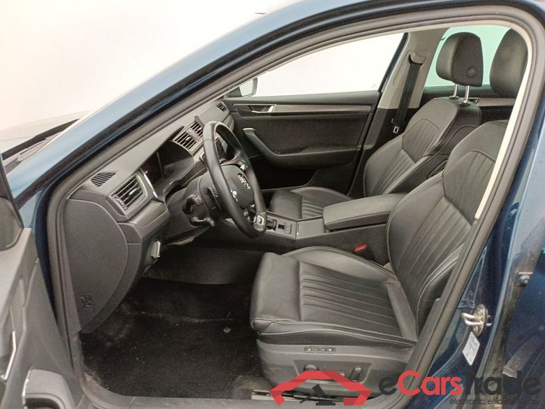 Skoda Superb Combi 1.4 TSI iV 160kW DSG6 Style 5d #3