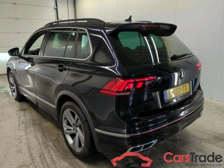 VOLKSWAGEN Tiguan 1.5 TSI R-Line #6 VOLKSWAGEN Tiguan 1.5 TSI R-Line #6
