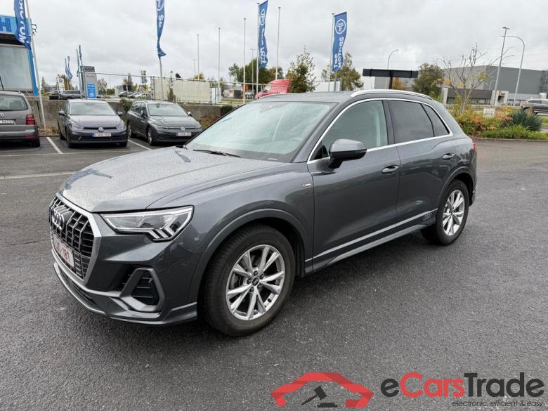 AUDI Q3 Audi Q3  Business edition S line 35 TFSI  110(150) kW(pk) S tronic #1 AUDI Q3 Audi Q3  Business edition S line 35 TFSI  110(150) kW(pk) S tronic #1
