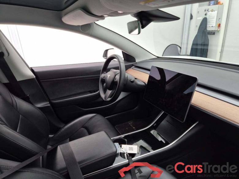 Tesla Model 3 Stnd.RWD Plus 60 kWh #3 Tesla Model 3 Stnd.RWD Plus 60 kWh #3