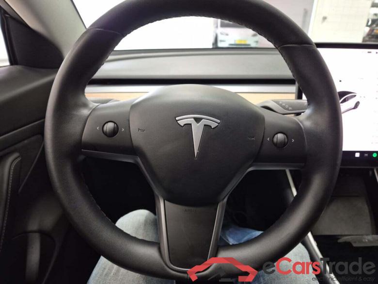 Tesla Model 3 Stnd.RWD Plus 60 kWh #4 Tesla Model 3 Stnd.RWD Plus 60 kWh #4