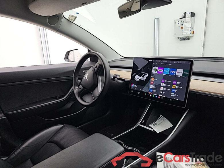 Tesla Model 3 Standard Range Plus 60 kWh #3 Tesla Model 3 Standard Range Plus 60 kWh #3