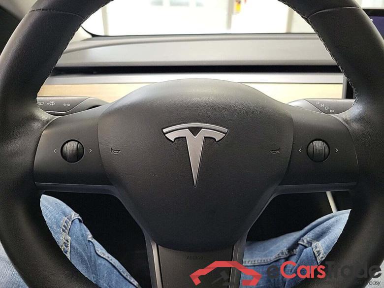 Tesla Model 3 Standard Range Plus 60 kWh #5 Tesla Model 3 Standard Range Plus 60 kWh #5