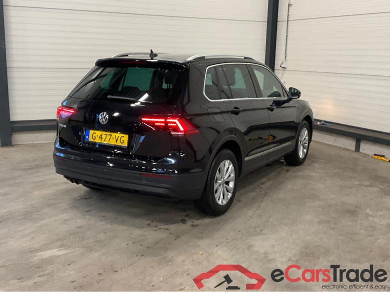 VOLKSWAGEN Tiguan 1.5 TSI CL Bns #3 VOLKSWAGEN Tiguan 1.5 TSI CL Bns #3