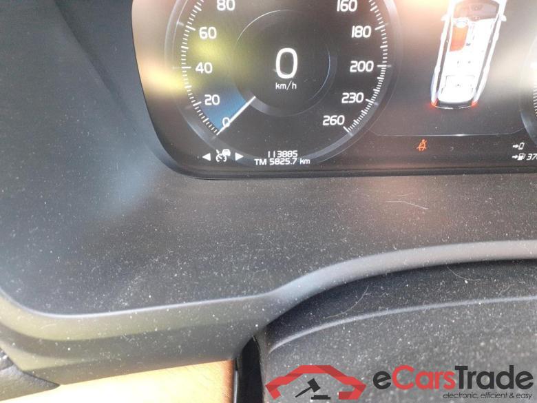 VOLVO XC90 / 2019 / 5P / todoterreno 2.0 T8 AWD Recharge Inscription Auto #5