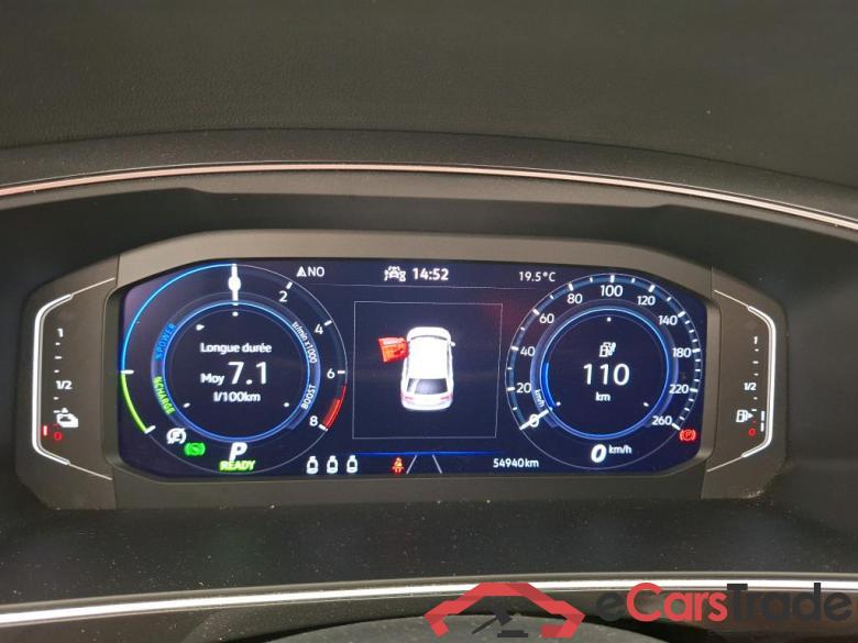VOLKSWAGEN Tiguan / 2020 / 5P / SUV 1.4 eHybrid 245 DSG6 Elegance #6 VOLKSWAGEN Tiguan / 2020 / 5P / SUV 1.4 eHybrid 245 DSG6 Elegance #6