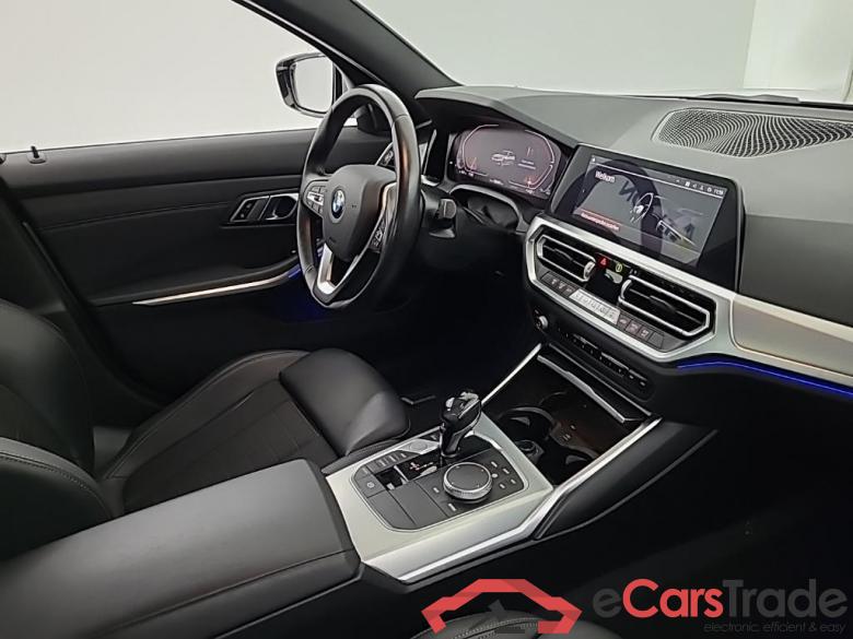 BMW 3 Serie Sedan 318iA 4D 115kW #6 BMW 3 Serie Sedan 318iA 4D 115kW #6