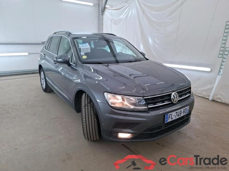 VOLKSWAGEN Tiguan / 2016 / 5P / SUV 2.0 TDI 150 DSG7 Confortline Business #4
