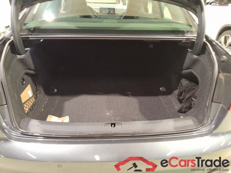 AUDI A4 - 2020 45 TFSI Quattro Edition One S tronic #3