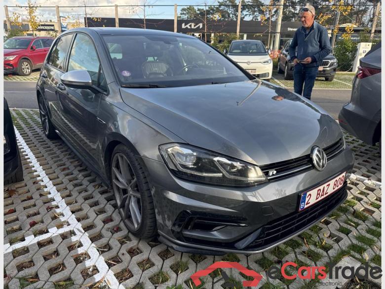 VOLKSWAGEN Golf VII R Golf 'R' 2.0 TSI 4MOTION 228 kW (310 ch) 7 vitesses DSG #2 VOLKSWAGEN Golf VII R Golf 'R' 2.0 TSI 4MOTION 228 kW (310 ch) 7 vitesses DSG #2