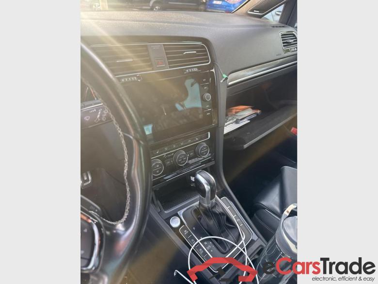 VOLKSWAGEN Golf VII R Golf 'R' 2.0 TSI 4MOTION 228 kW (310 ch) 7 vitesses DSG #3 VOLKSWAGEN Golf VII R Golf 'R' 2.0 TSI 4MOTION 228 kW (310 ch) 7 vitesses DSG #3