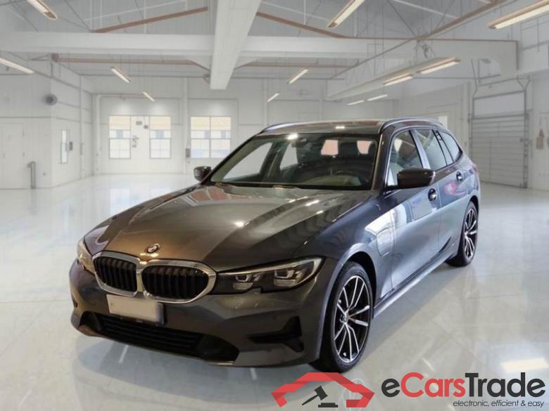 BMW SERIE 3 / 2018 / 5P / STATION WAGON 330E BUSINESS ADVANTAGE TOURING AUTO #1