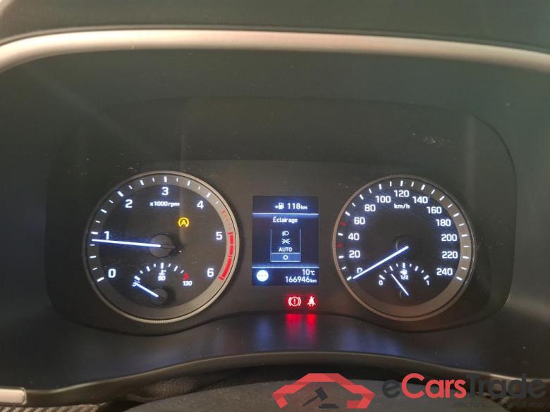 HYUNDAI Tucson / 2018 / 5P / SUV 1.6 CRDI 115 HYBRID 48V BUSINESS #6