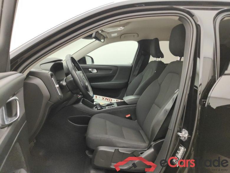 Volvo XC40 T3 Geartronic XC40 5d #3