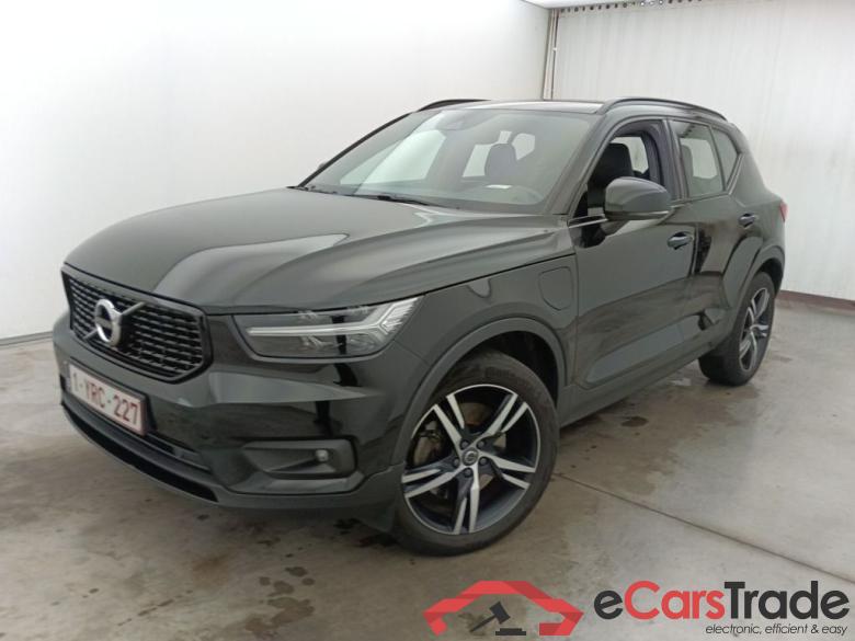 Volvo XC40 T5 Recharge Geartronic R-Design 5d #1