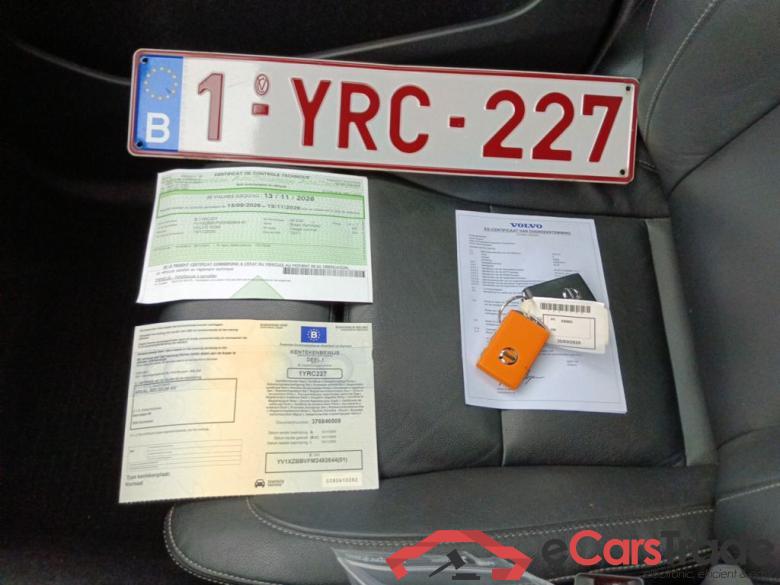 Volvo XC40 T5 Recharge Geartronic R-Design 5d #4