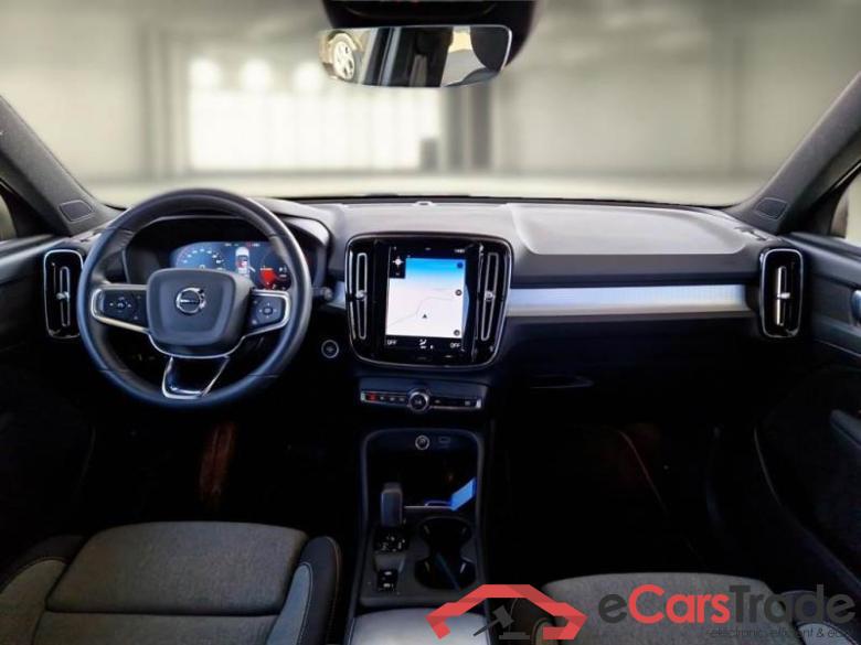 VOLVO XC40 / 2021 / 5P / SUV T5 RECHARGE PLUG-IN AUTO CORE #3