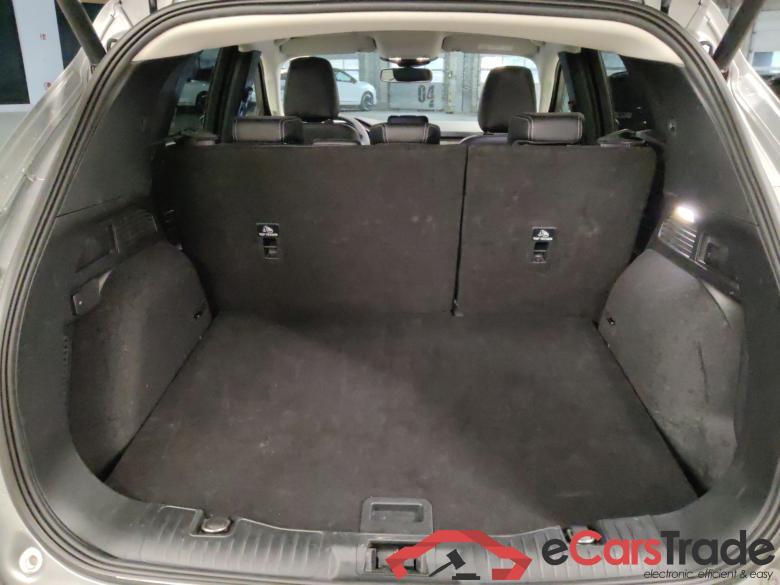 FORD Kuga 2.5 FHEV eCVT AWD Titanium X #4