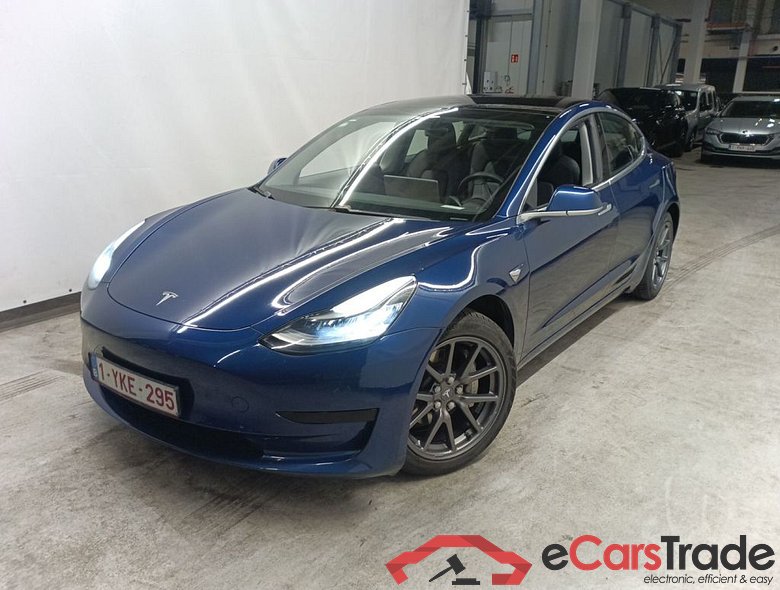 Tesla Model 3 Standard RWD Plus 4d