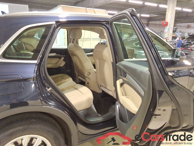 AUDI Q5 DIESEL - 2017 35 TDi Business Edition S tronic #5