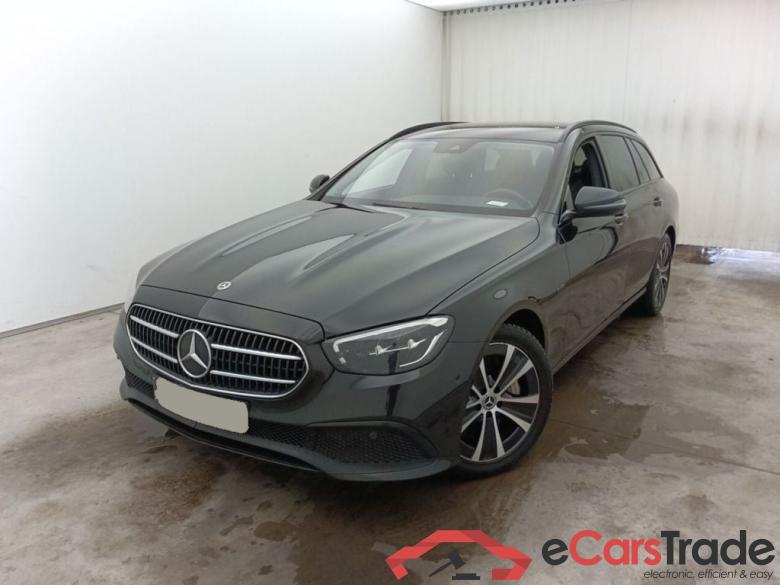 Mercedes E300de Facelift Plug-In Hybrid Aut. LED-Xenon Widescreen Distronic Burmester Ambient Navi Sport-Leather KeylessGo Сamera Klima PDC ... #1