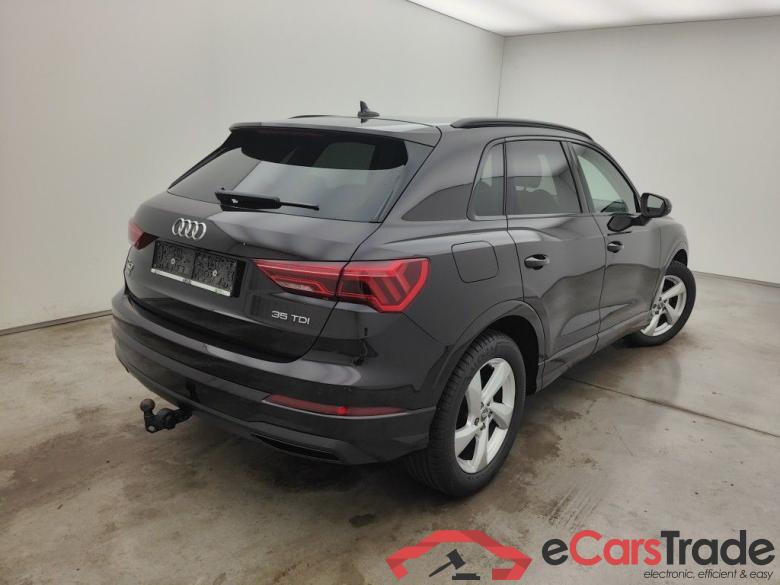 Audi Q3 35 TDI S tronic Advanced Business Editio 5d #2