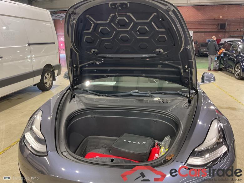 TESLA MODEL 3 75 kWh Long-Range Dual Motor #6