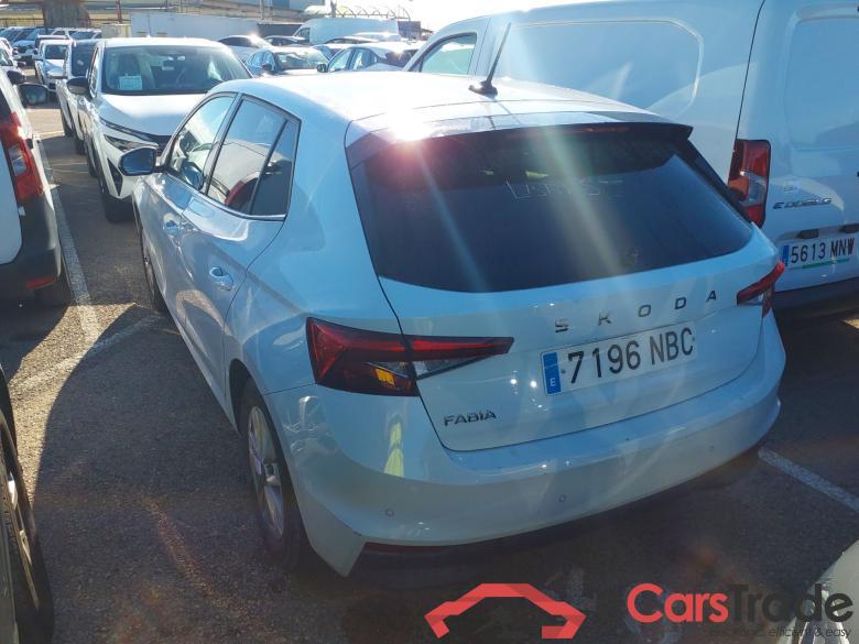 SKODA Fabia 1.0 TSI 85kW (115CV) DSG 7 vel. Automático Selection #2