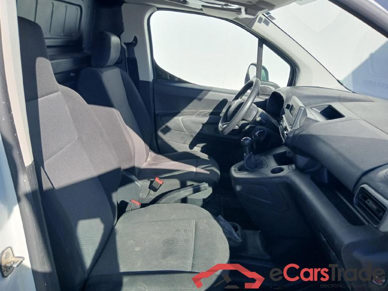 Berlingo Furgón Control M 1.5 100CV MT5 #6