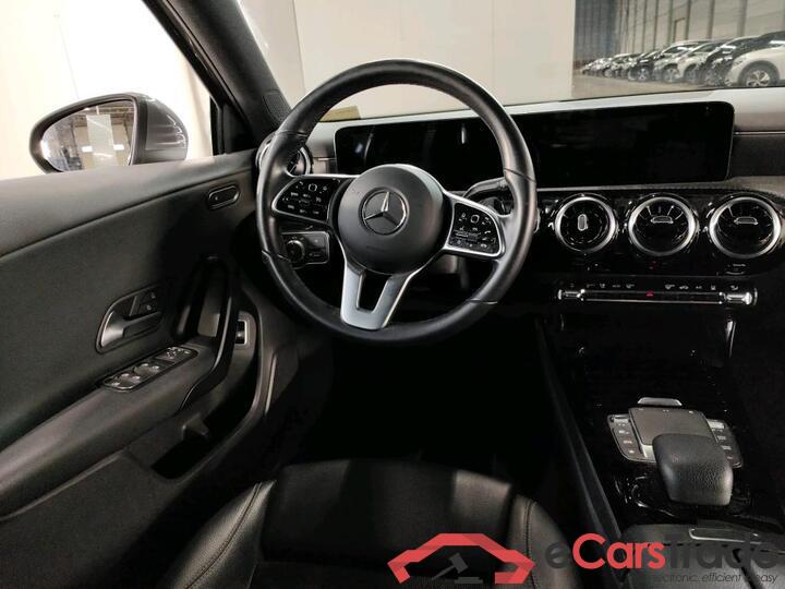 Mercedes A-Klasse A-Klasse A 250 e Business Solution (PHEV) 160kW/218pk  5D/P Auto-8 #5
