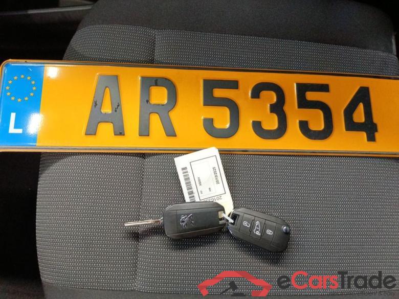 PEUGEOT PARTNER VAN SWB DIESEL - 2019 1.5 BlueHDi 102hp L1 STD Light Premium (EU6.3) 5d #6