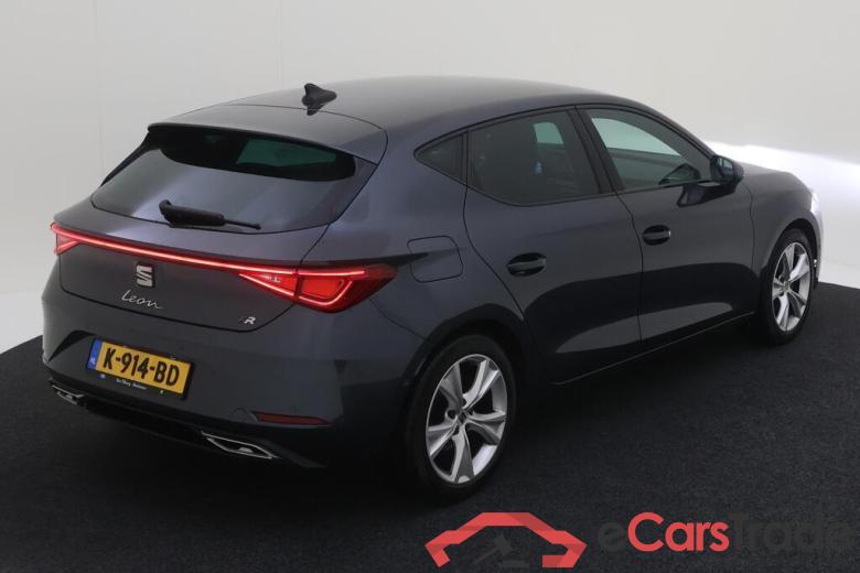 Seat Leon 1.5 TSI 150Hp FR-Line LED-Xenon Virtual ACC Navi-Pro KeylessGo Klima PDC ... #3