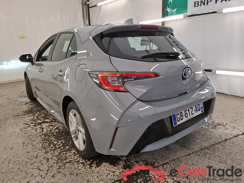 TOYOTA Corolla / 2018 / 5P / Berline Hybride 122h Dynamic Business Stage Acad #2
