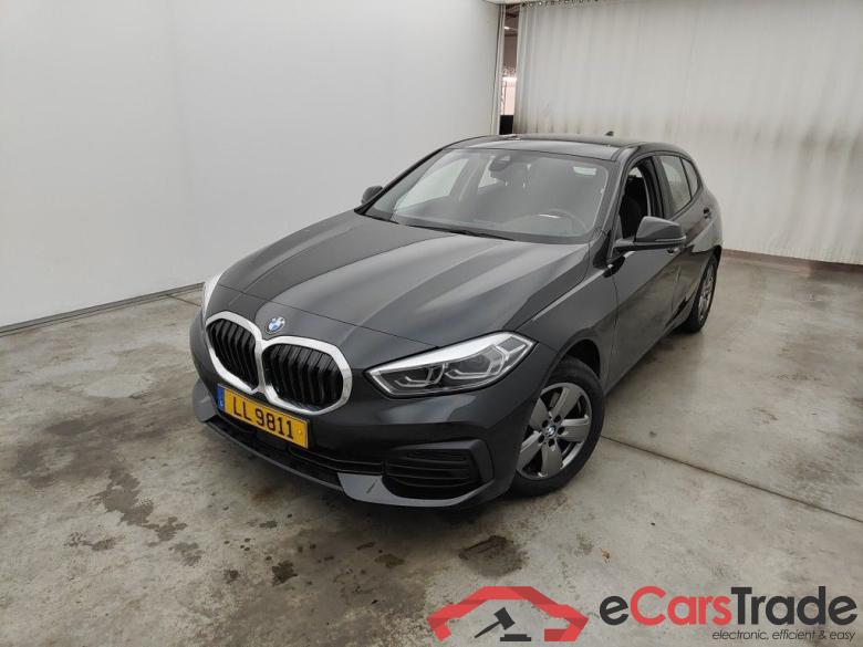 BMW 1 HATCH DIESEL - 2019 116 d 116hp (EU6AP) 5d #1