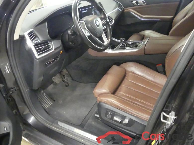 Baureihe X5 xDrive 45 e xLine 3.0 290KW AT8 E6d #4