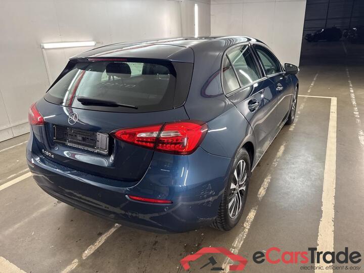 Mercedes A 180d Widescreen Navi KeylessGo Сamera Klima PDC ... #3