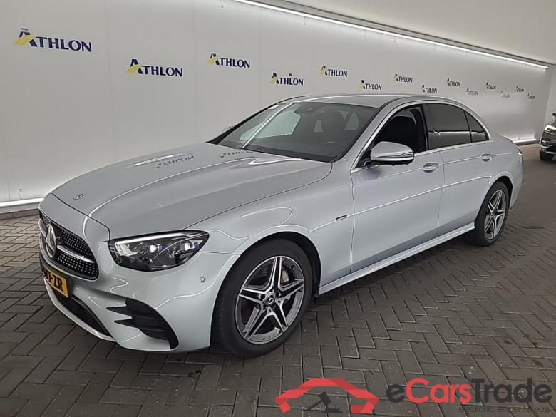 MERCEDES-BENZ E-Klasse Limousine E 300 e 9G-TRONIC Bus Sol AMG 4D 235kW #1