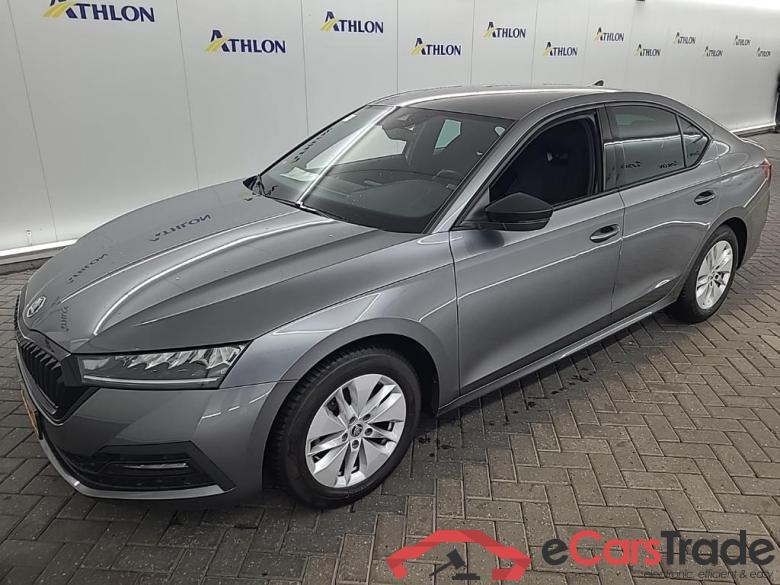 SKODA Octavia 1.0 TSI e-TEC MHEV DSG Sport Business 5D 81kW #1