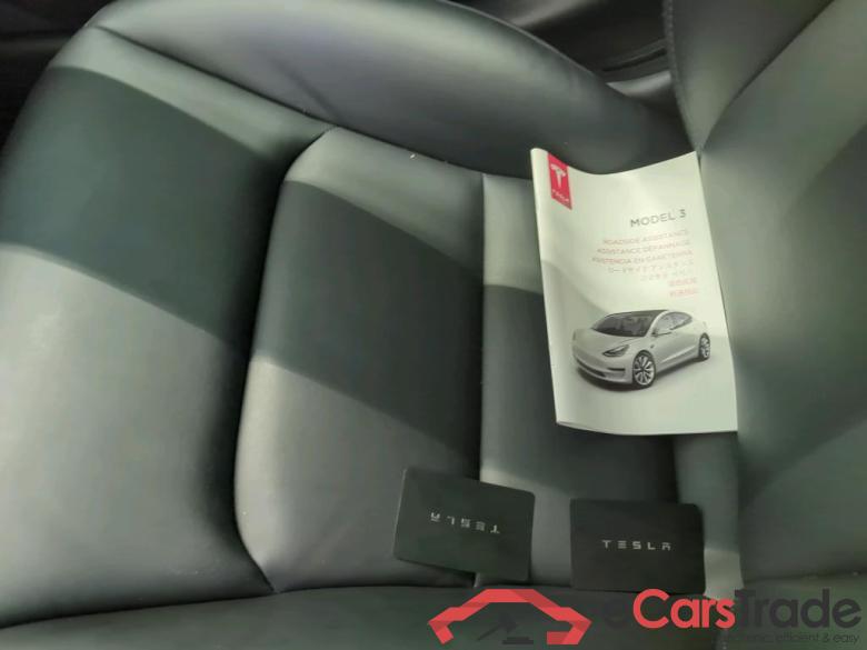 Tesla Model 3 Standard Range Plus RWD 4d #4
